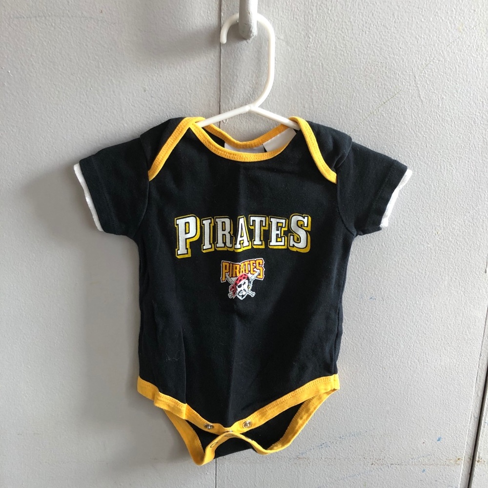 Pittsburgh pirates onesie
